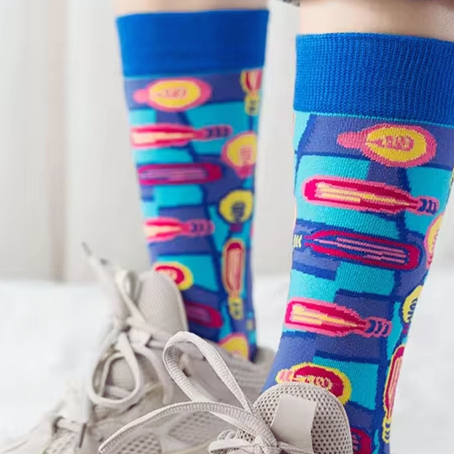 Bright Idea! Lightbulb Colorful Cotton Socks | Blue Women‘s Crew Socks