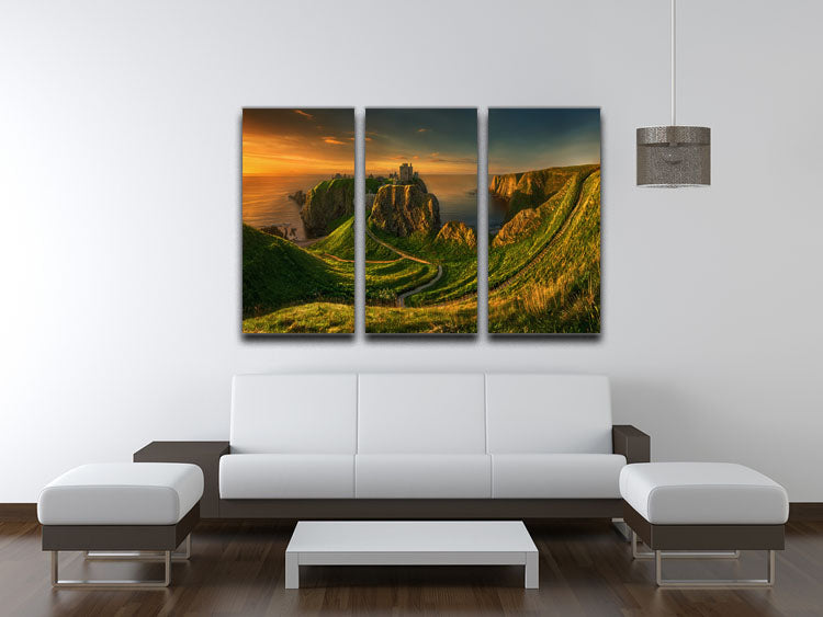 Dunnottar 3 Split Panel Canvas Print